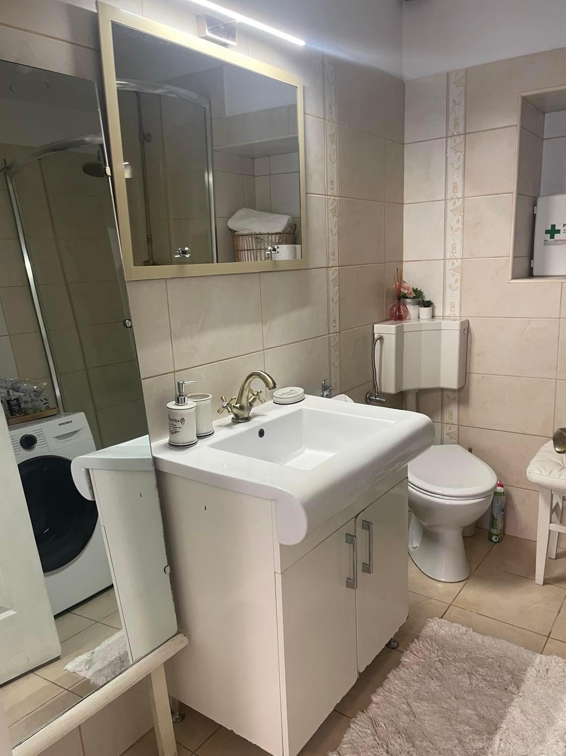 Valentina'S Apartment In City Center Brasov Ngoại thất bức ảnh